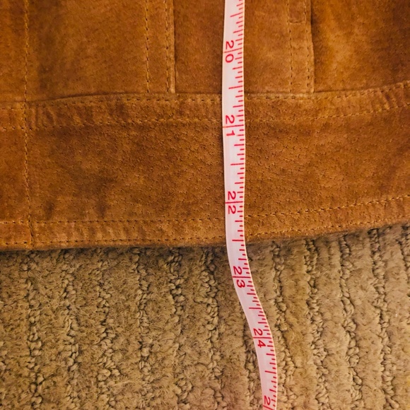 Classic Tan Suede Leather Jacket - Picture 6 of 6